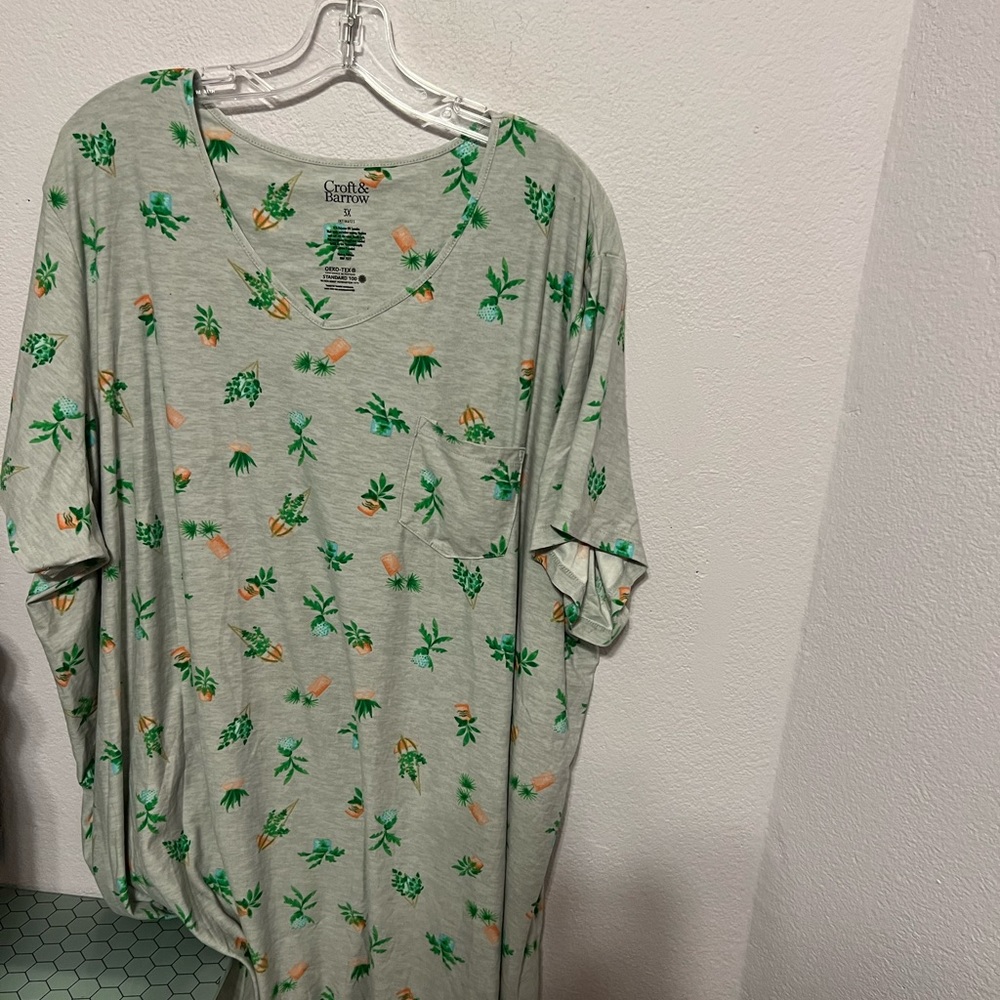 Plant themed Croft and Barrow 3X sleep/night shirt